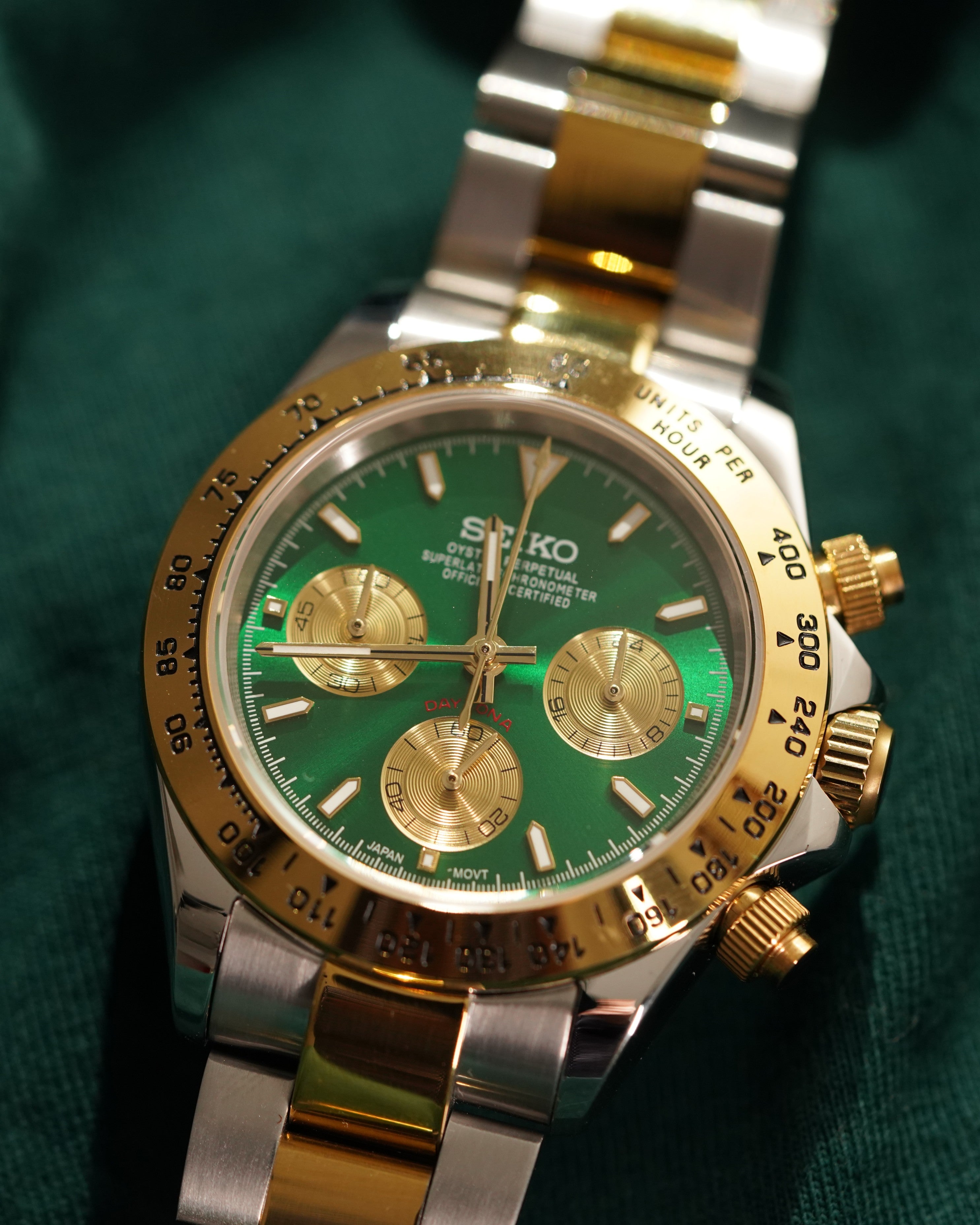 Seiko Tona | Gold & Green